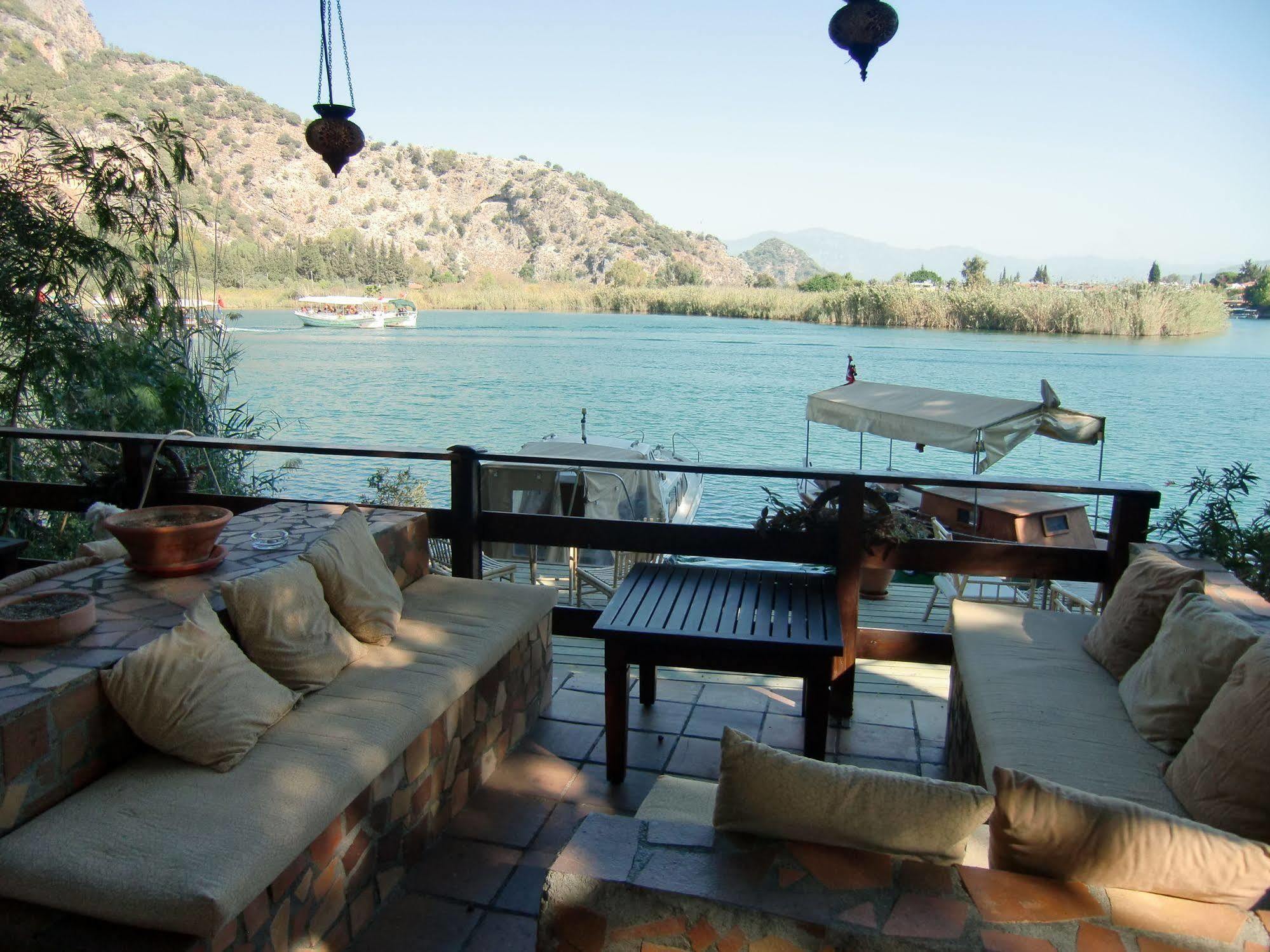 Hotel Happy Caretta Dalyan Exteriör bild